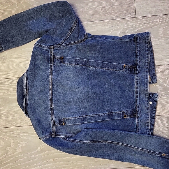 FREE PEOPLE Classic Girl-Next-Door Denim Jean Jacket Sz XS - Picture 8 of 9